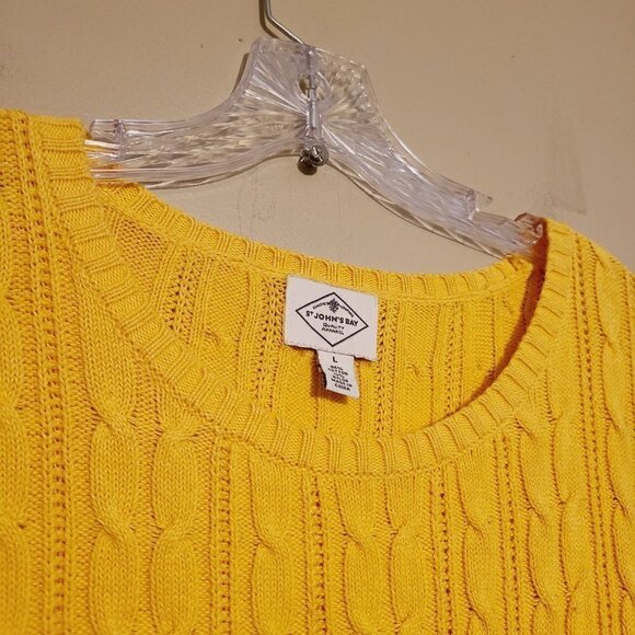 St. John's Bay | Women's Gold or Yellow Cableknit Sweater (Size Large) - Picture 3 of 11